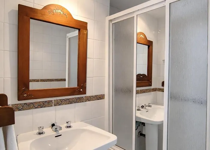 Sanbet Urban Alhambra *