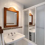 Sanbet Urban Alhambra *